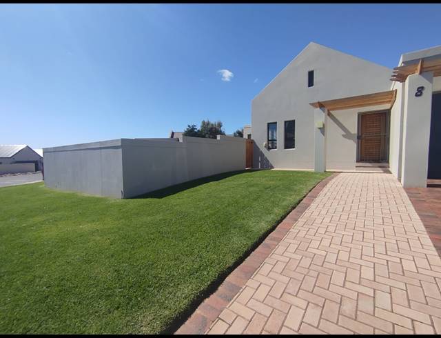 3 BEDROOM HOUSE FOR SALE IN BAYVIEW